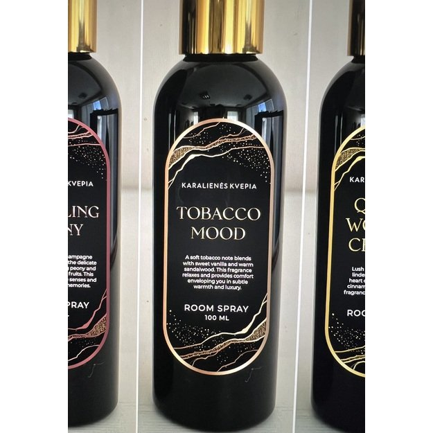 TOBACCO MOOD KARALIENĖS KVEPIA PURŠKIAMAS NAMŲ KVAPAS 100ML 1  TOBACCO MOOD KARALIENĖS KVEPIA PURŠKIAMAS NAMŲ KVAPAS 100ML 1